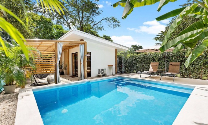 Matapalo Cabaña | Tropical Tiny House with Private Pool