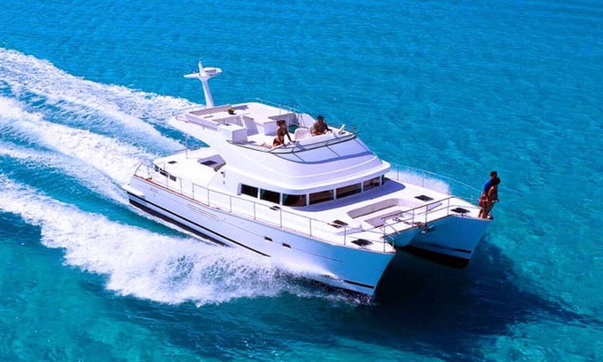 Placentia Alquiler De Eote | Voyager Family Vacation - Luxury Liveaboard Catamaran