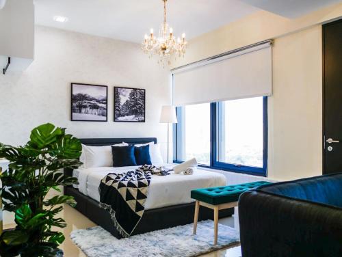 Downtown George Town Apartamento | Tropicana 218 Macalister Studio with Seaview
