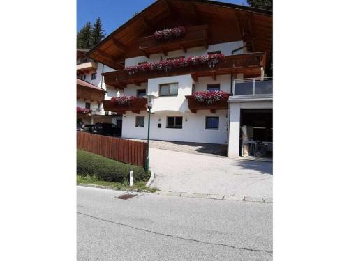 Gerlosbergeben Casa | Tropper-Floerl Comfortable holiday residence