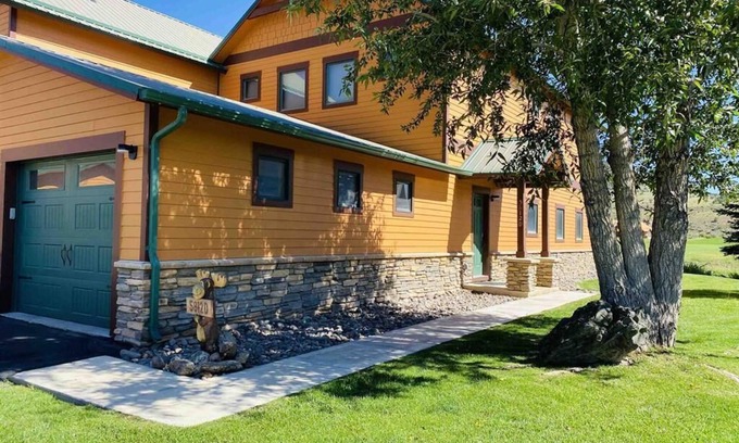 South Fork Casa | Trout Creek - Rio Grande Club Luxury End-Unit, Fish, Ski, Free Golf