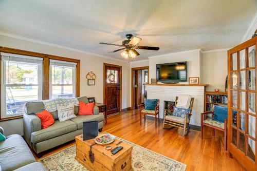 Damascus Casa | Trout House in Dtwn Damascus Near Creeper Trail
