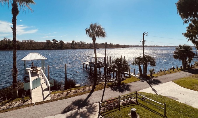 Suwannee Casa | Trout Key on the Suwannee River