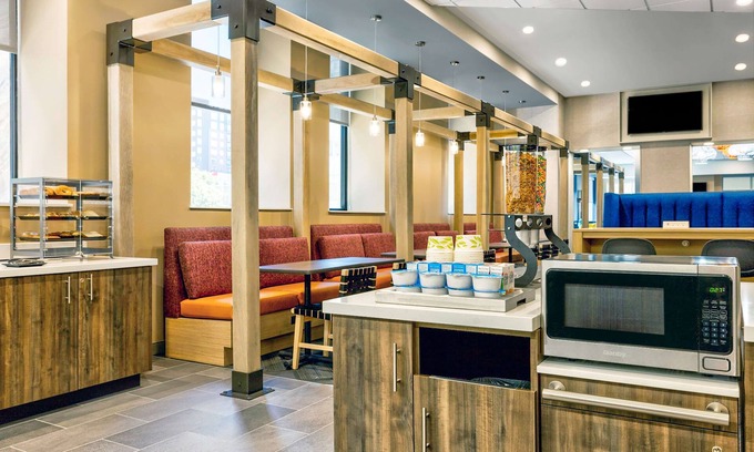 Gateway District Hotel | Tru By Hilton Minneapolis Downtown