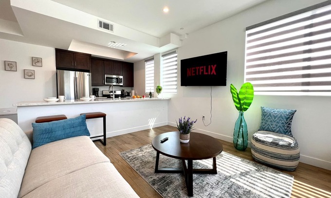 Pico-Union Casa | Truly Special LA Gem private rooftop deck VIEWS
