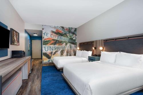 Florida Central Atlantic Coast Hotel | TRYP by Wyndham Orlando