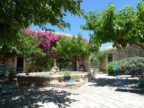 Laganas Cama Y Desayuno | Tsivouli Accommodation