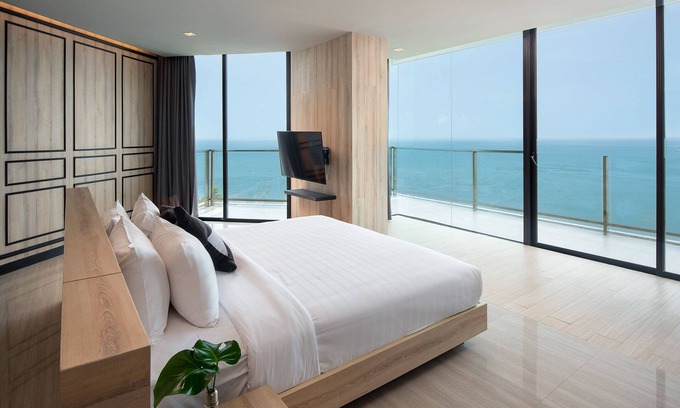 North Pattaya Hotel | Tsix5 Phenomenal Hotel Pattaya