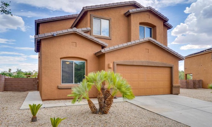 Casas Adobes Casa | Tucson Getaway 7 Mi to Saguaro National Park!