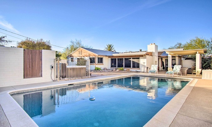 Peter Howell Casa | Tucson House w/ Private Pool: 5 Mi to Downtown!