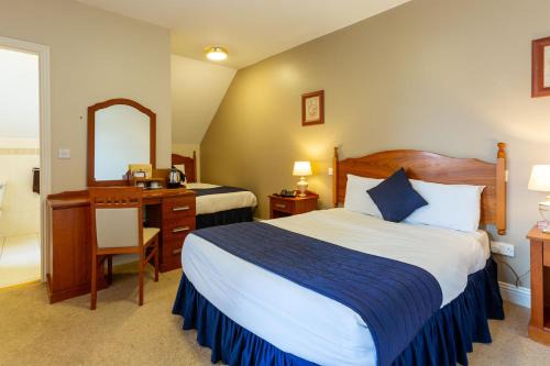 Dungarvan Casa | Tudor House Guest House