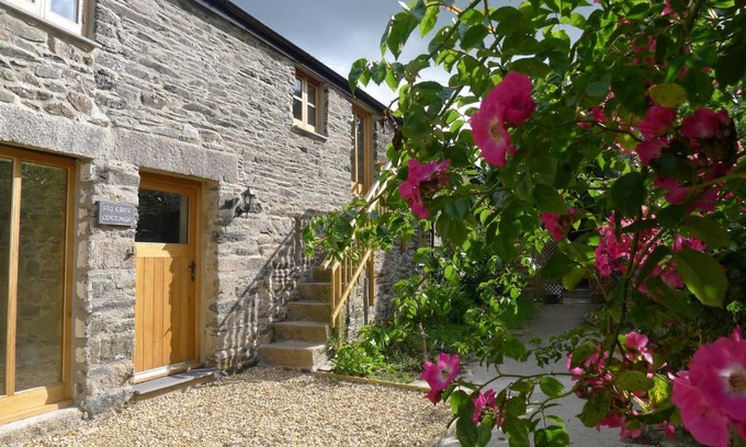 Saint Ann's Chapel Casa | Tuell Farm Cottages