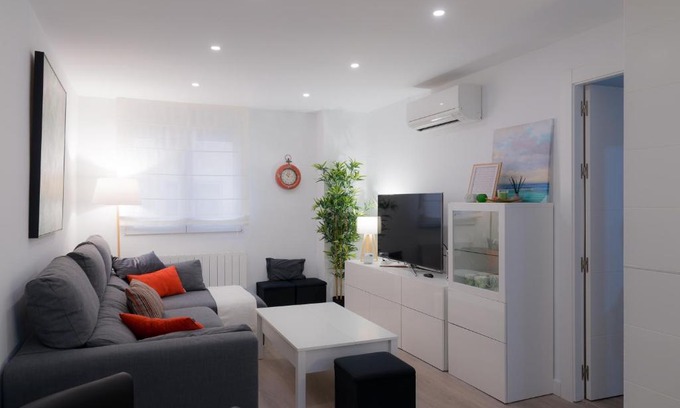 Camino de Ronda Apartamento | tuGuest Pedro Antonio Apartment