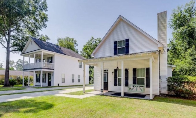 Pooler Casa | Tupelo Honey - 6 BR, Sleeps 16+