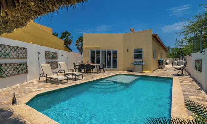 Kamay Casa | Turibana Villa- 3 Bedroom, 2 Bathroom