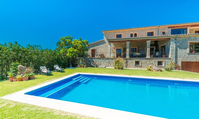 Mancor de la Vall Villa | TURIXANT DALT - Villa con piscina privada en Mancor De La Vall. WiFi Gratis