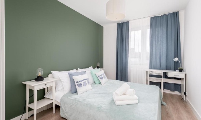 Wola Duchacka Apartamento | Turniejowa Cosy Apartment by BookingHost