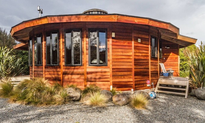 Ohakune Cabaña | Turoa Yurt - Ohakune Holiday Home