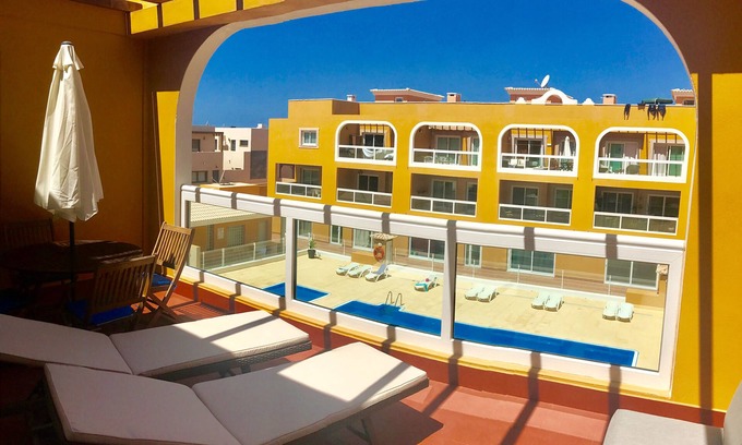 El Cotillo Apartamento | Turquesa Cotillo: a 50 metros de la playa,wifi,terraza privada, piscina
