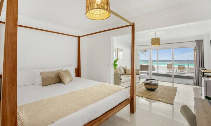 Maho Hotel | Turquoise Room · CocoVaa Boutique Hotel - Turquoise Suite