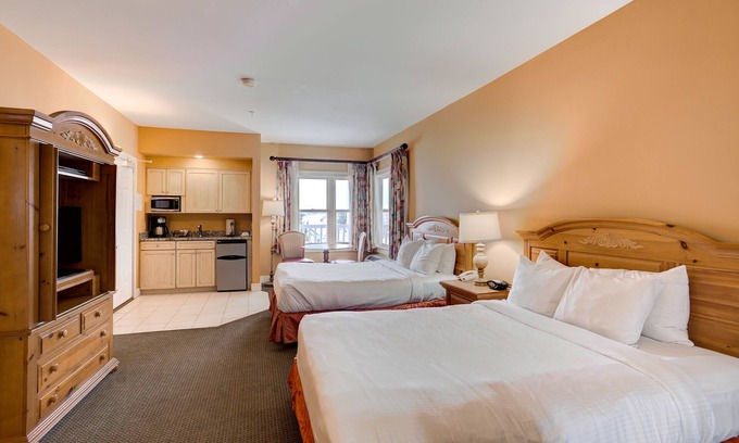 Northeast Virginia Beach Hotel | Turtle Cay Resort