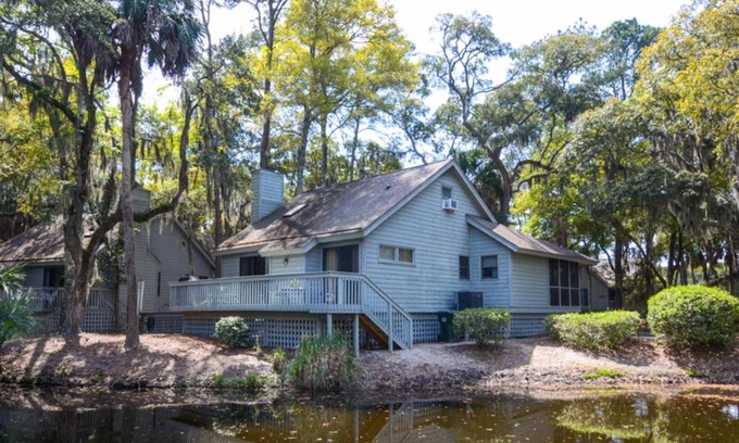 Oak Grove Casa | Turtle Pond