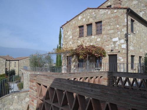 Asciano Casa | Tuscan Family Haven, Asciano