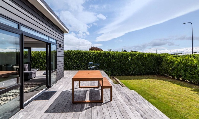 Martinborough Casa | Tuscan Spa, Martinborough