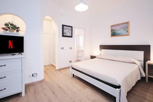 Cinecitta Apartamento | Tuscolana White Apartment