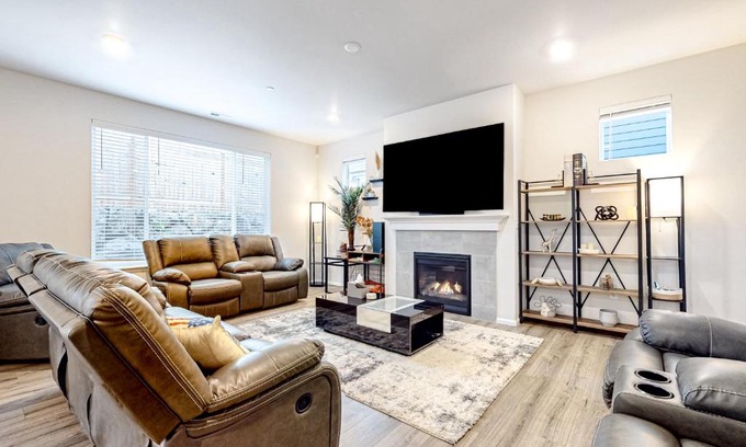 Sultan Casa | Twilight Bear Bay