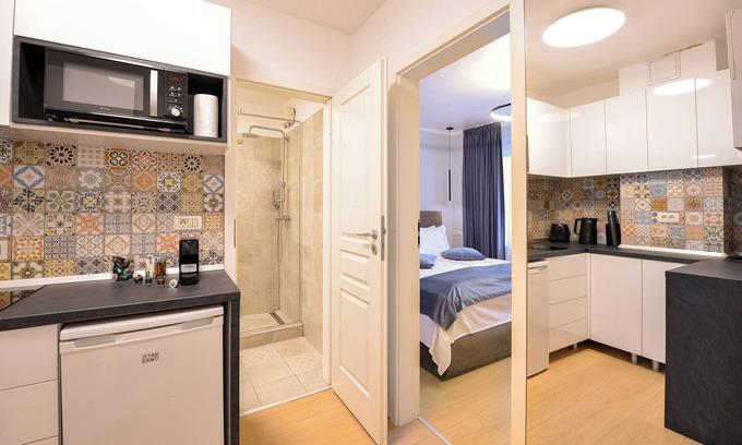 Bucharest City-Centre Apartamento | Twin 3 Apartment - Cismigiu Gardens