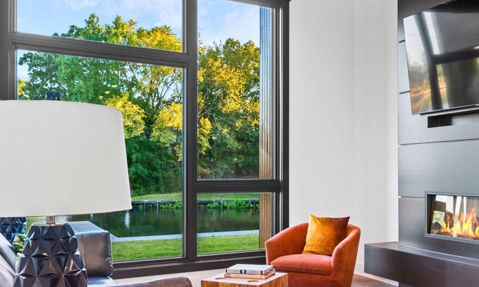 Piney Casa | Twin Lake Retreats: The Prism and The Citrine