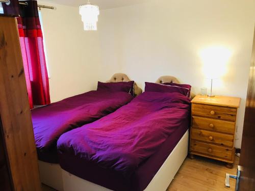 Headington Casa | Twin or Single Private Room Near Brookes University, Oxford Hospitals and EF Language College, Headington Oxford B