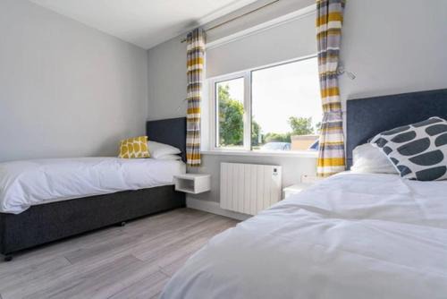 Tramore Cabina | Twin Suite On Golf Course Private Cosy