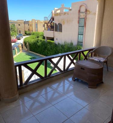 Sidi Abd El-Rahman Apartamento | Twin Villa with Private Garden & Rooftop at Orchidia Village Sidi Abdelrahman