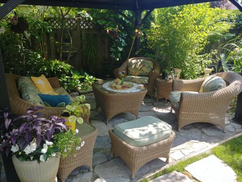 Historic Old Town Cama Y Desayuno | TwiningRetreat