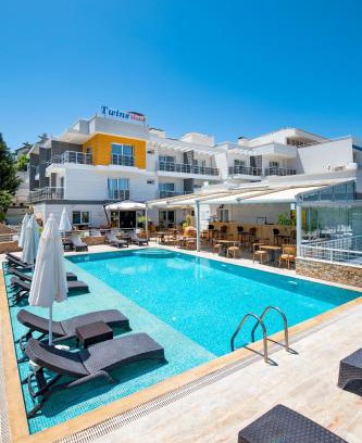 Cesme Hotel | Twins Hotel Çeşme