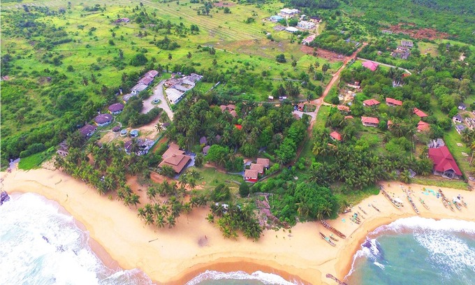 Elmina Casa | Twitter Paradise Guest House