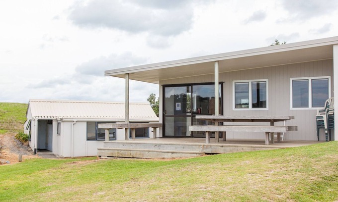 Taiharuru Casa | Complejo de dos baños en la panorámica bahía de Davies