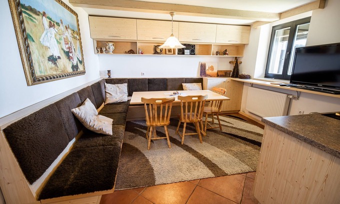 Ambroz pod Krvavcem Apartamento | Two Bedroom Apartment ZVOH on Krvavec