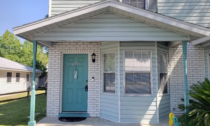 Dunnellon Casa | Two bedroom/1.5 Bath Townhouse at Rainbow River