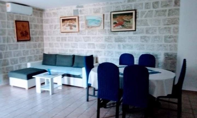 Drvenik Mali Apartamento | Apartamento para dos personas con una terraza Drvenik Mali, Drvenik (A-17910-a)