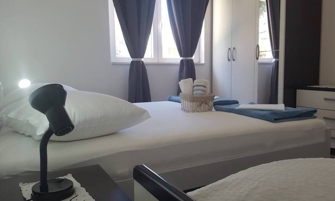 Dubrava Apartamento | Apartamento para dos personas con aire acondicionado Luka Dubrava, Peljesac (A-24567-a)