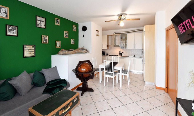 Valverde Apartamento | Two bedroom apartment with large garden a few steps from the sea