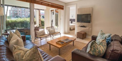 Victoria and Alfred Waterfront Apartamento | Two Bedroom Apartment - fully furnished and design