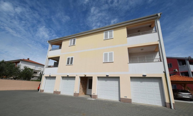 Barusici Apartamento | Apartamento para dos personas con una terraza Barušići, Krk (A-19369-a)