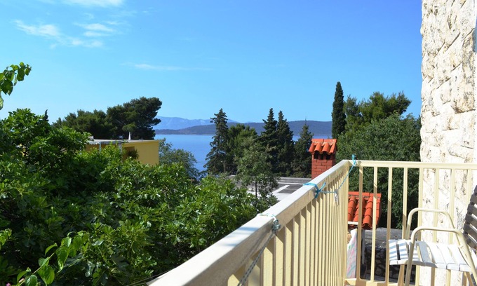 Zivogosce Apartamento | Apartamento para dos personas con balcón y vista al mar Zivogosce - Mala Duba, Makarska (A-17077-b)
