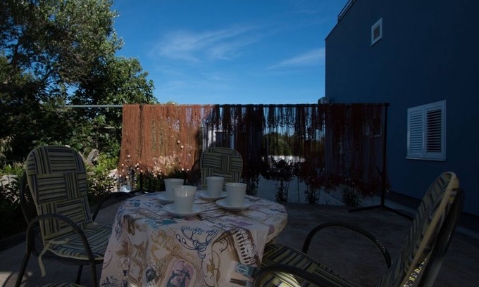 Verunic Apartamento | Apartamento para dos personas con una terraza Verunic, Dugi otok (A-14286-a)