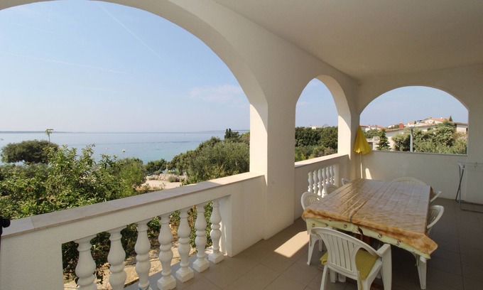 Mandre Apartamento | Apartamento para dos personas en la playa Mandre, Pag (A-4084-a)