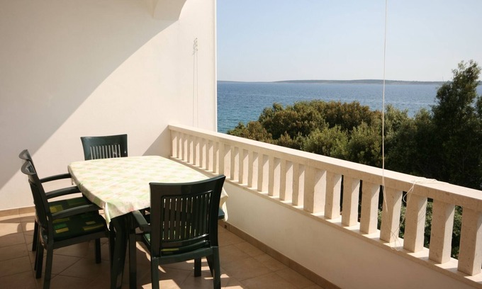 Mandre Apartamento | Apartamento para dos personas en la playa Mandre, Pag (A-6518-a)
